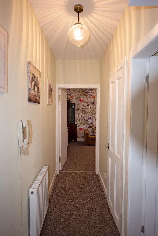 Cosy One Bedroom Flat In City Center Edinburgh Exterior photo